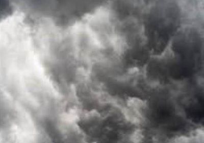 المنخفض الجوي يتجه إلى حضرموت وتحذيرات من سيول