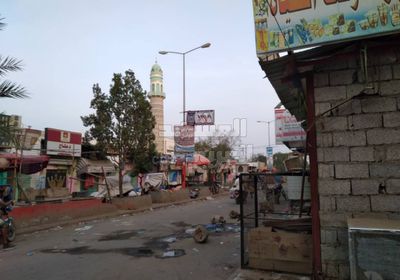 في ثاني أيامه.. استجابة شعبية في جعار لحظر التجوال ( صور)