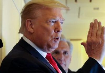 تداعيات &laquo;فلويد&raquo;.. ترامب يمكث في قبو تحت الأرض بالبيت الأبيض