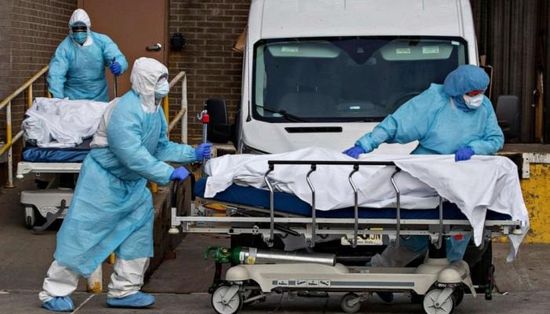 أمريكا تُسجل 743 وفاة جديدة بفيروس كورونا