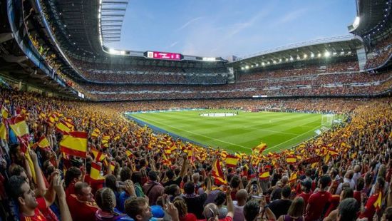 الصحة الإسبانية تنظر إمكانية حضور جماهير كرة القدم للمباريات