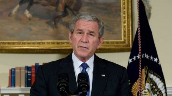 عقب مقتل فلويد.. جورج بوش يحث ترامب على هذا الأمر