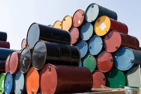 انخفاض مخزونات النفط في أمريكا بنحو 483 ألف برميل