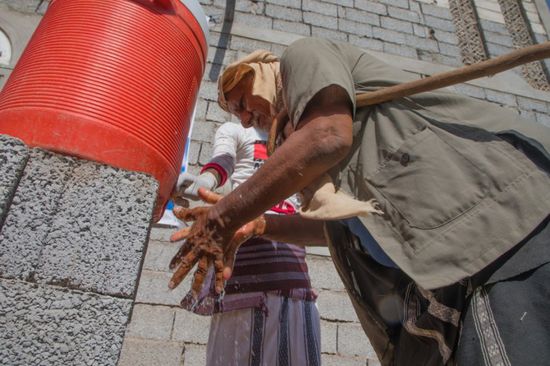 الغذاء العالمي: كورونا تُقرب اليمن من حافة الانهيار