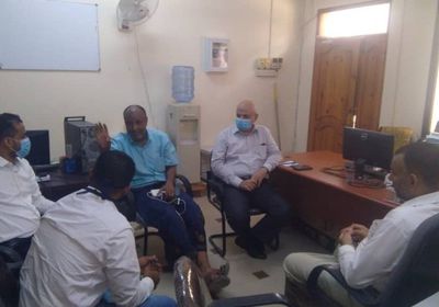 انتقالي عدن يستعد مع القطاعات الخدمية لمواجهة المُنخفض