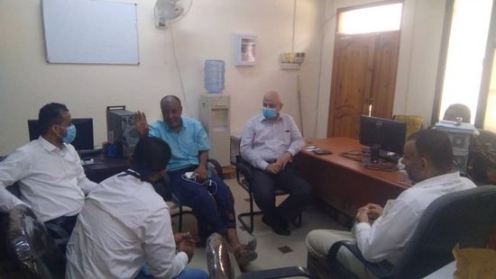 انتقالي عدن يستعد مع القطاعات الخدمية لمواجهة المُنخفض