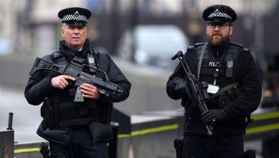 الشرطة البريطانية: نتعامل مع سيارة مريبة في سلون سكوير وسط لندن