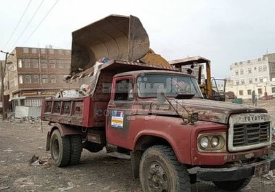 حملة شبابية لتطهير ردفان من القمامة