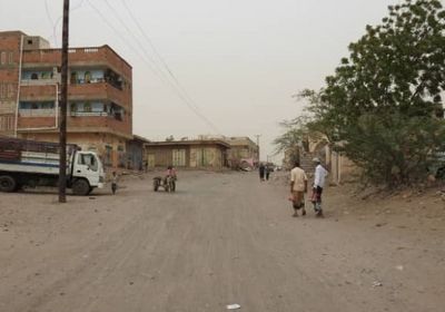 عناصر حوثية تفتح النار على المنازل في حيس