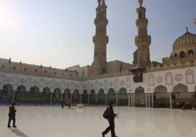 الأزهر يقيم صلاة الجمعة غدا بأئمة الجامع وبدون جمهور
