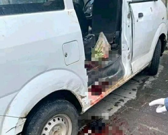 قتل على المشاع.. طقم حوثي يمزق ركاب حافلة في إب