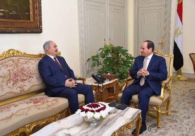 اليوم.. لقاء مرتقب بين الرئيس المصري وخليفة حفتر