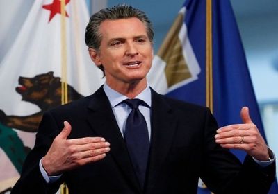 كاليفورنيا تحظر تدريب الشرطيين على الخنق خلال الاعتقال