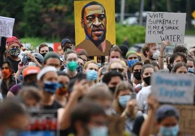 دعوات للحشد في واشنطن للتظاهر ضد العنصرية ومقتل فلويد