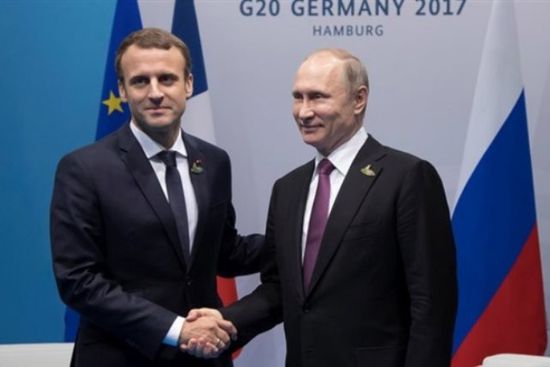 روسيا وفرنسا تُعلنان دعم المبادرة المصرية لوقف إطلاق النار في ليبيا