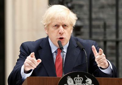 صحف: بريطانيا تعتزم تخفيف إجراءات العزل العام