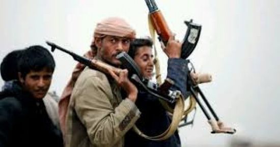 "الرياض": الحوثيون يواصلون نهب اليمن وتخريبه