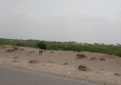 الحوثيون يقصفون المدنيين في الجبلية بالمدافع والصواريخ