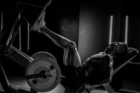 رونالدو يستعد بقوة قبل عودة الدوري الإيطالي بأيام