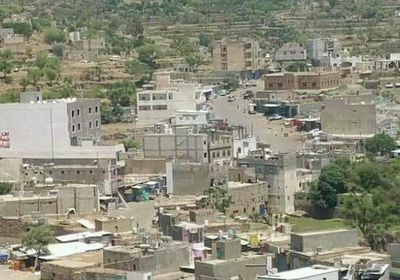 اقتتال إخواني على تحصيل جبايات سوق قات النشمة