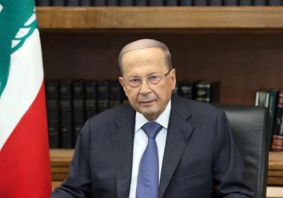 الرئيس اللبناني يُحذر الشعب من الفتن الطائفية