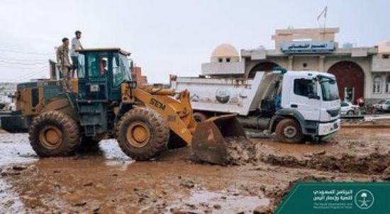 البرنامج السعودي يسحب 2.4 مليون لتر مياه من عدن