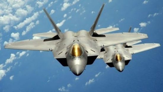 &rlm; مقاتلات أميركية تعترض طريق قاذفات قنابل روسية