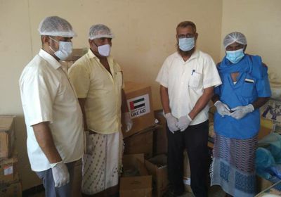 عبر "الانتقالي".. مستشفى الملاح يتلقى مساعدات طبية إماراتية