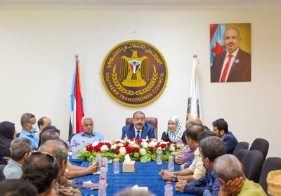 بن بريك: لجان رقابية لمكافحة الفساد بالمؤسسات والمرافق