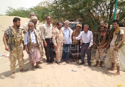 بالصور.. اليهري يتفقد الجبهات شرق أبين