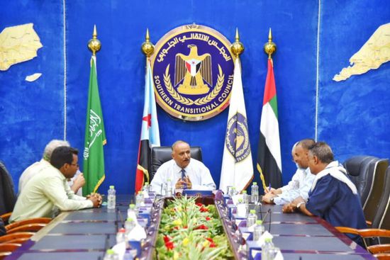 مهلة شهران لتحسين وصول المياه لعدن وأبين