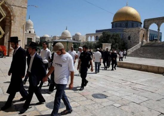  مستوطنون إسرائيليون يقتحمون بلدة كفل حارس