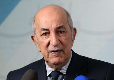  الرئيس الجزائري: الأطراف الخارجية المتنازعة في سوريا موجودة في ليبيا