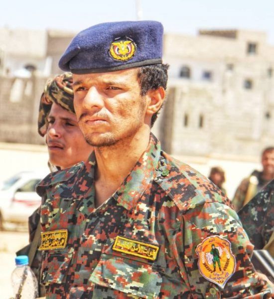 بعد مقتل شقيقه.. أنباء عن إصابة عبدربه لعكب بأبين