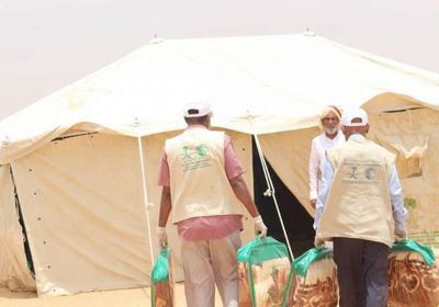 خيام لإيواء 150 نازحا من صعدة للعبر