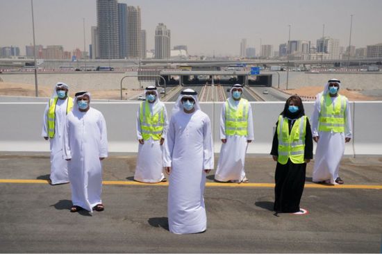 حمدان بن محمد يتفقّد مشروع تطوير طريق دبي- العين بتكلفة ملياري درهم