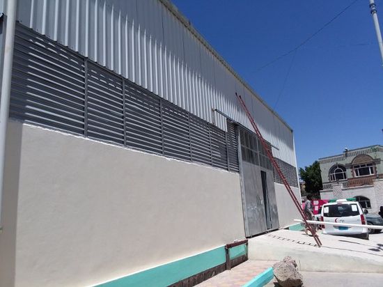 الصليب الأحمر: 4 مولدات لمستشفى الشرطة بصنعاء