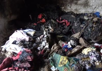 قصف الحوثيين يحرق منزلًا بحيس (فيديو)