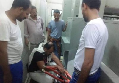 عطل مفاجئ يقطع الكهرباء عن أجزاء من المكلا