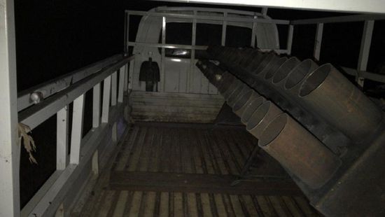 العراق.. ضبط سيارة تحمل منصات إطلاق صواريخ