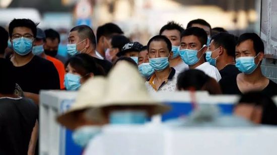 بكين تستأنف الإجراءات الصارمة بسبب تزايد حالات الإصابة بكورونا