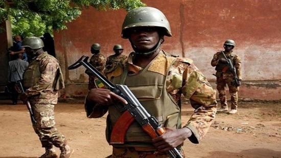 مقتل عشرات الجنود في هجوم وسط مالي