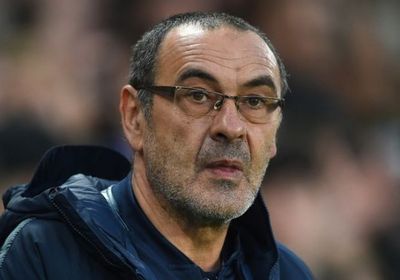 رئيس نابولي: ساري خانني بحجة المال