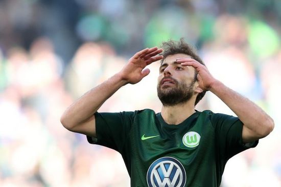 ادمير محمدي يغيب عن فولفسبورج حتى نهاية الموسم