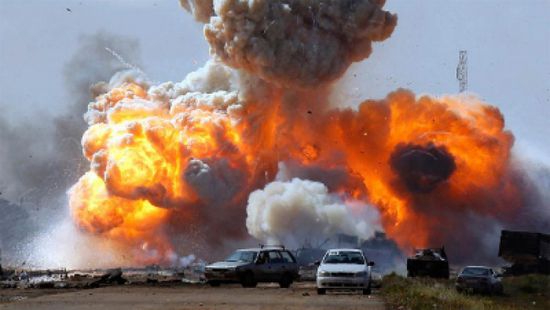 سقوط صاروخين قرب مطار بغداد يستهدفان موقعا للقوات الأميركية