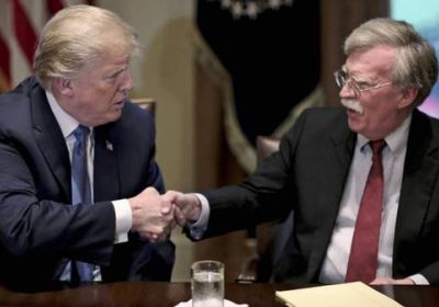 ترامب يحذّر بولتون من نشر هذا الكتاب 