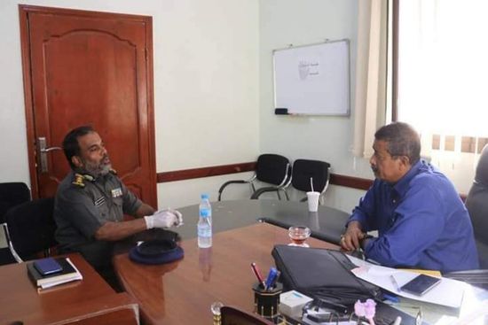 بحث آليات تعزيز الأداء الأمني في المكلا