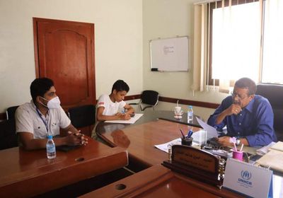 إلزام الصيدليات وصالونات الحلاقة بإجراءات الوقاية بالمكلا