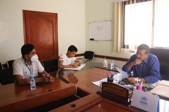 إلزام الصيدليات وصالونات الحلاقة بإجراءات الوقاية بالمكلا