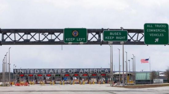 أمريكا توافق على إبقاء حدودها مع كندا والمكسيك مغلقة